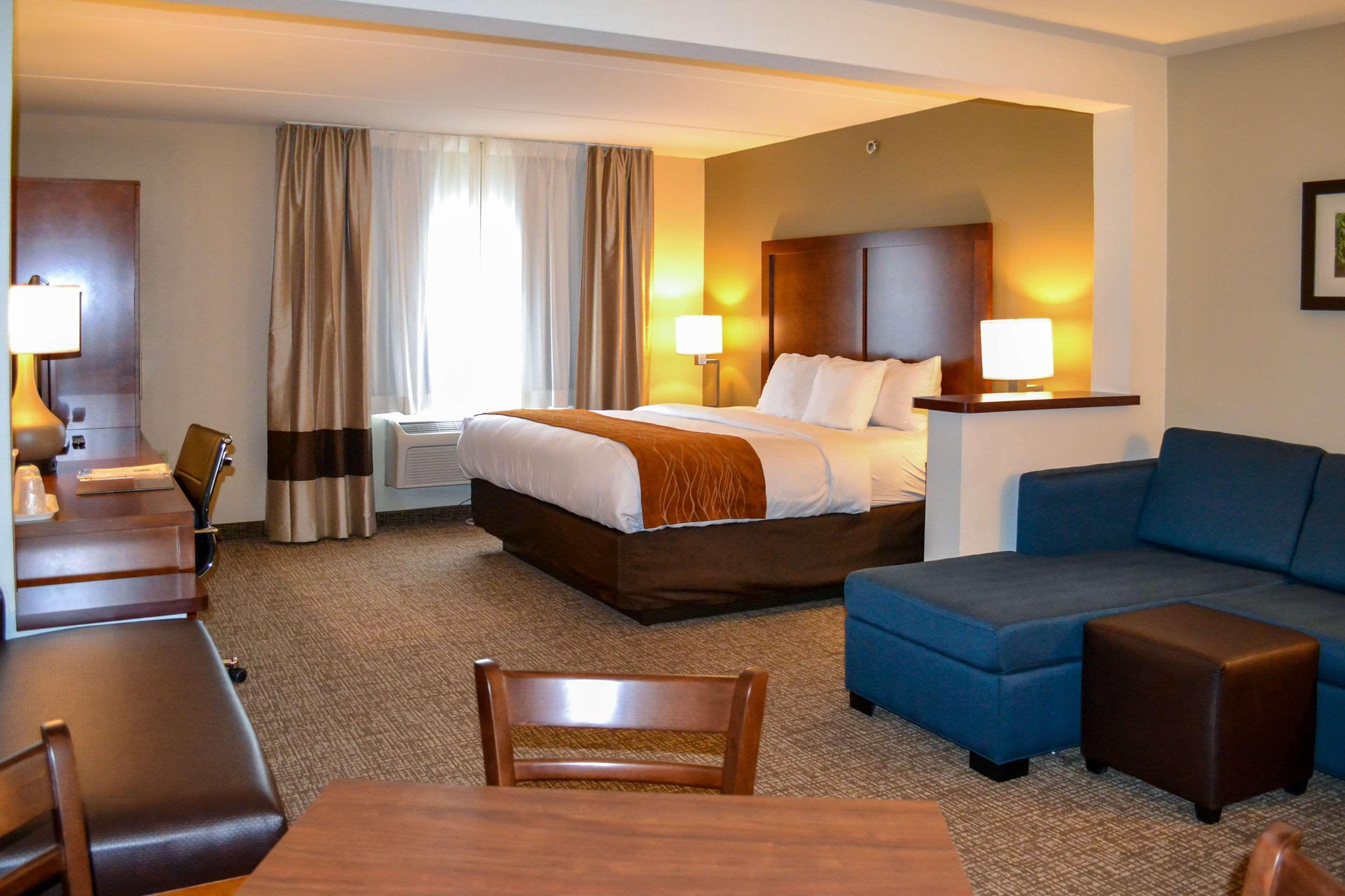 Comfort Inn & Suites Wilkes Barre - Arena Ngoại thất bức ảnh