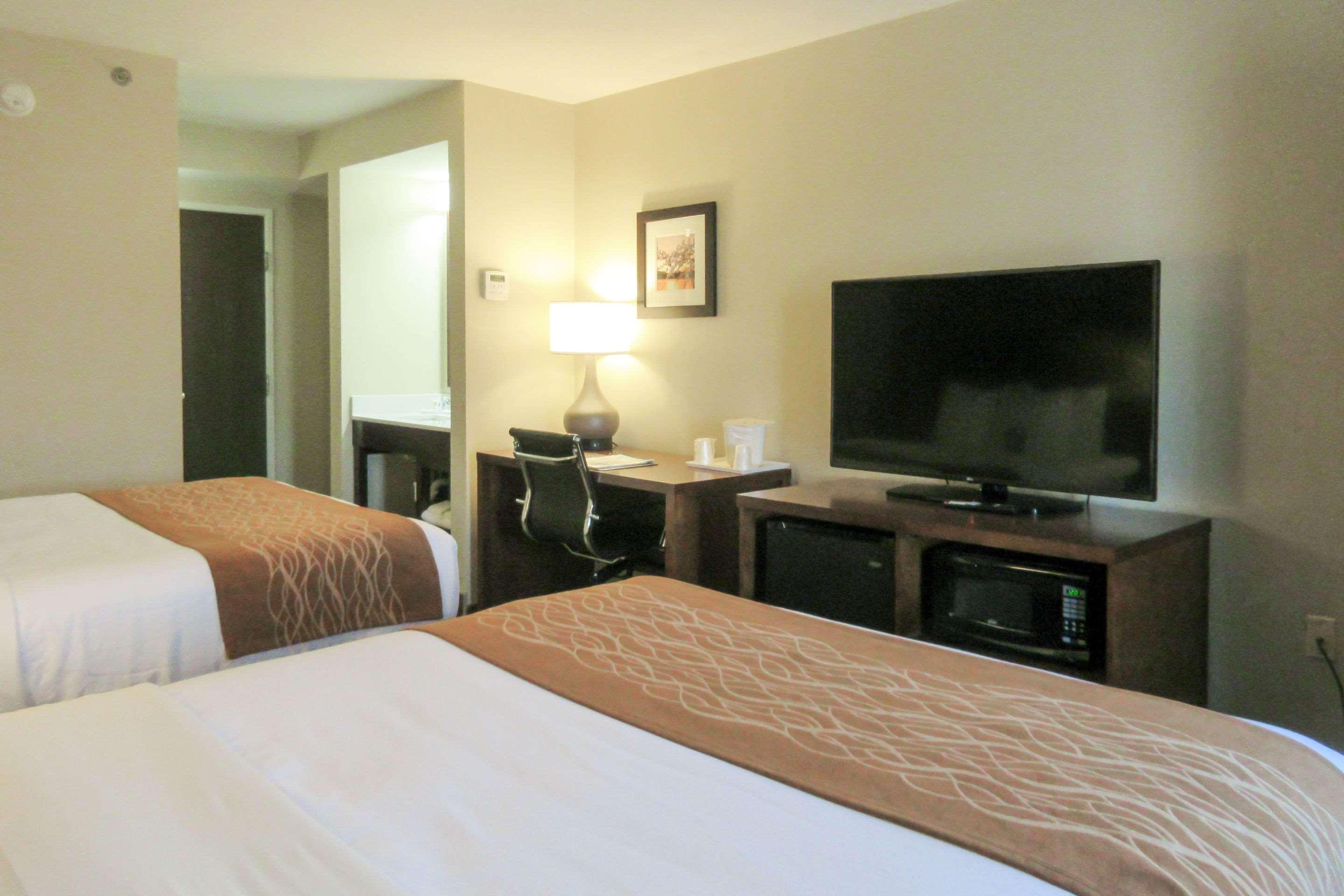 Comfort Inn & Suites Wilkes Barre - Arena Ngoại thất bức ảnh