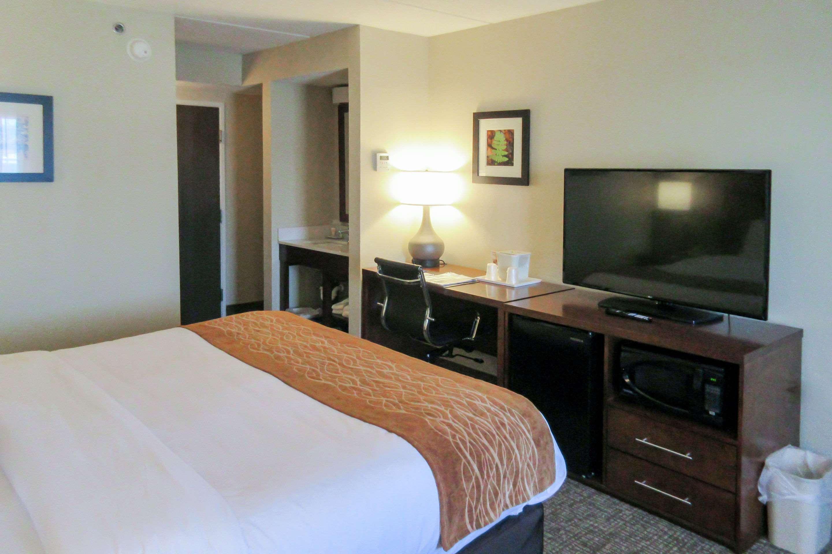 Comfort Inn & Suites Wilkes Barre - Arena Ngoại thất bức ảnh