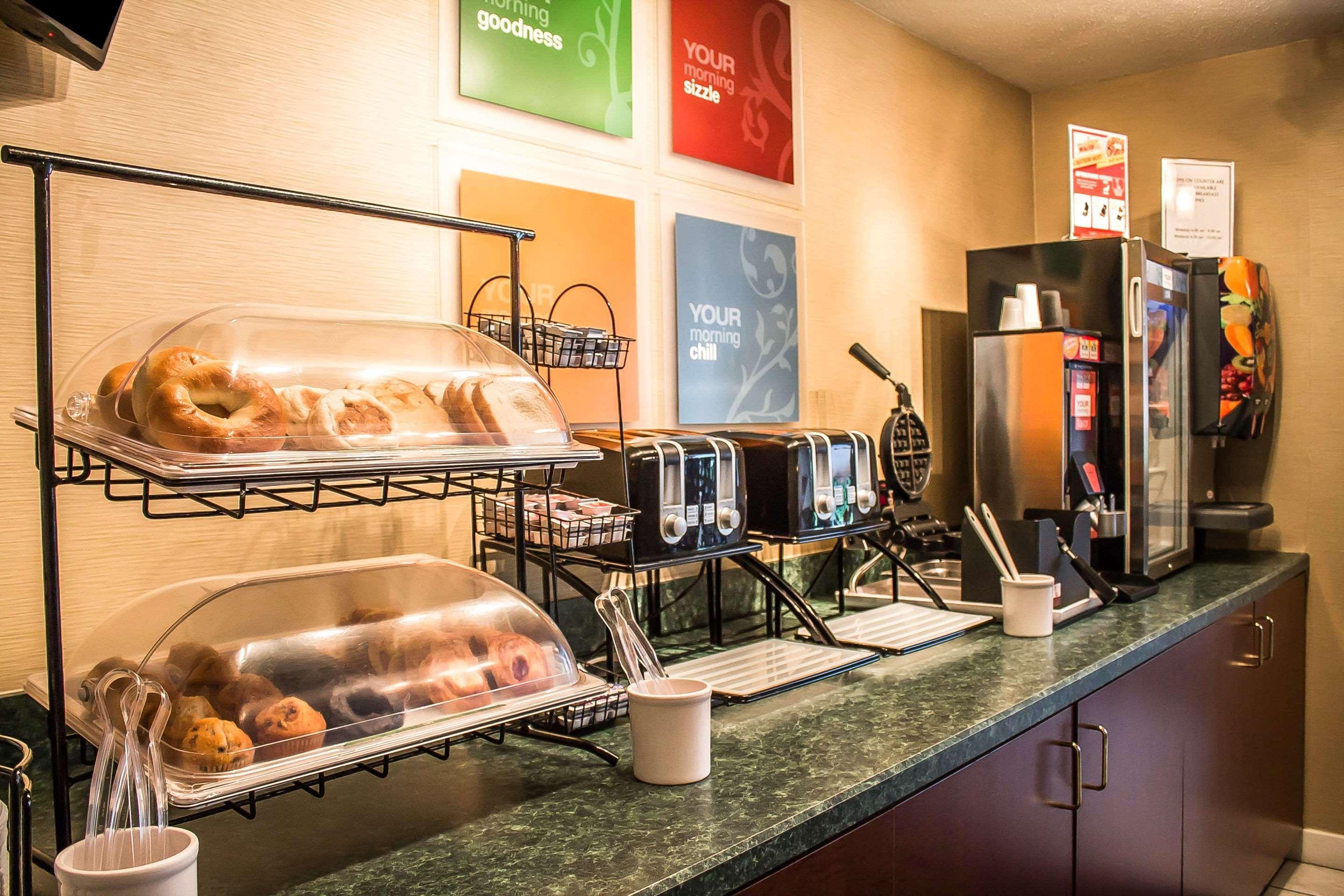 Comfort Inn & Suites Wilkes Barre - Arena Ngoại thất bức ảnh