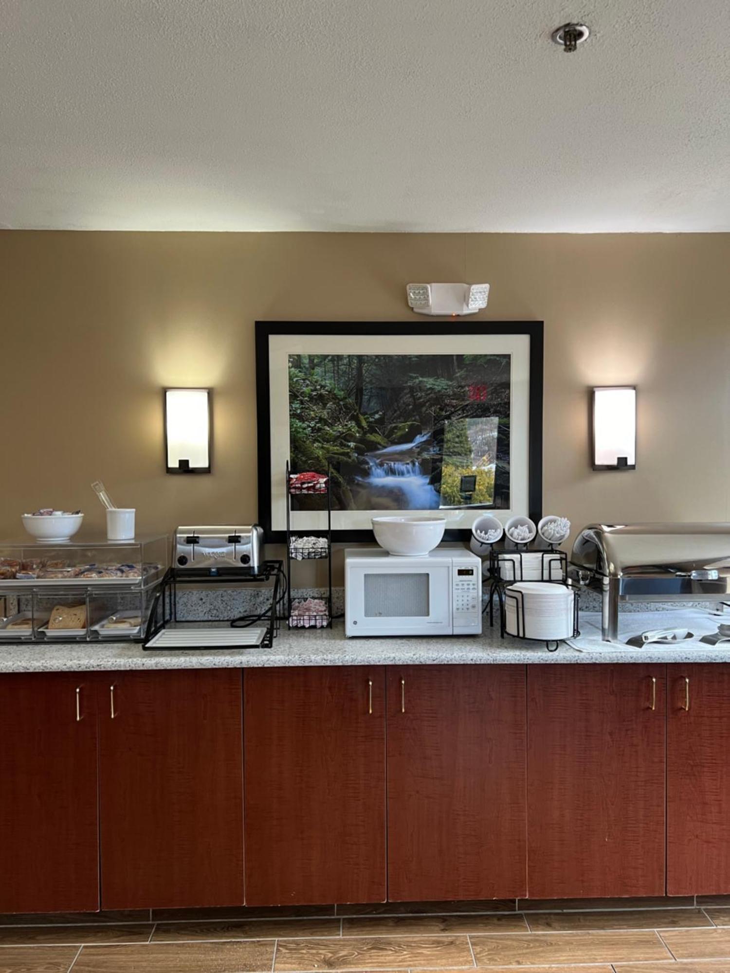 Comfort Inn & Suites Wilkes Barre - Arena Ngoại thất bức ảnh