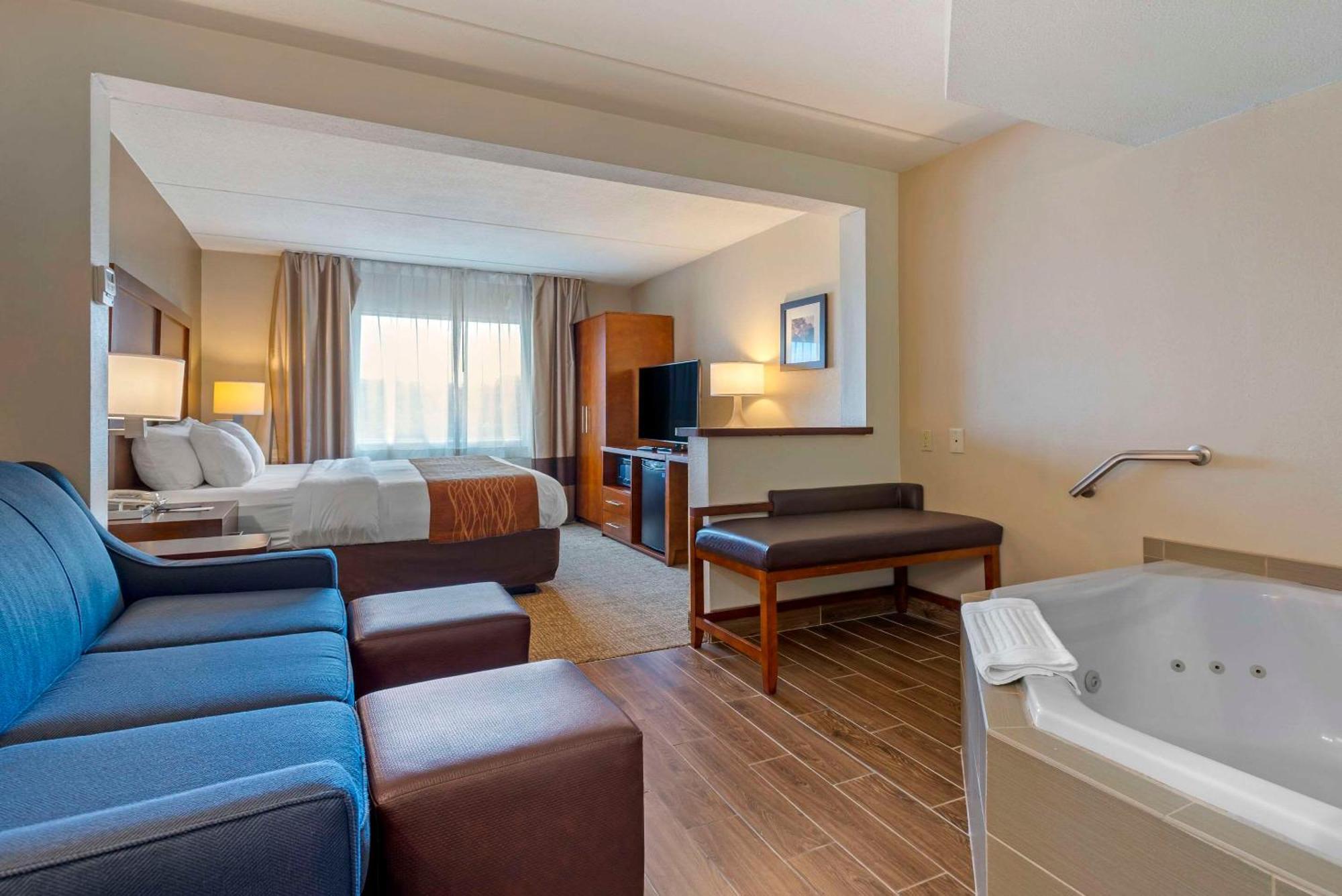 Comfort Inn & Suites Wilkes Barre - Arena Ngoại thất bức ảnh