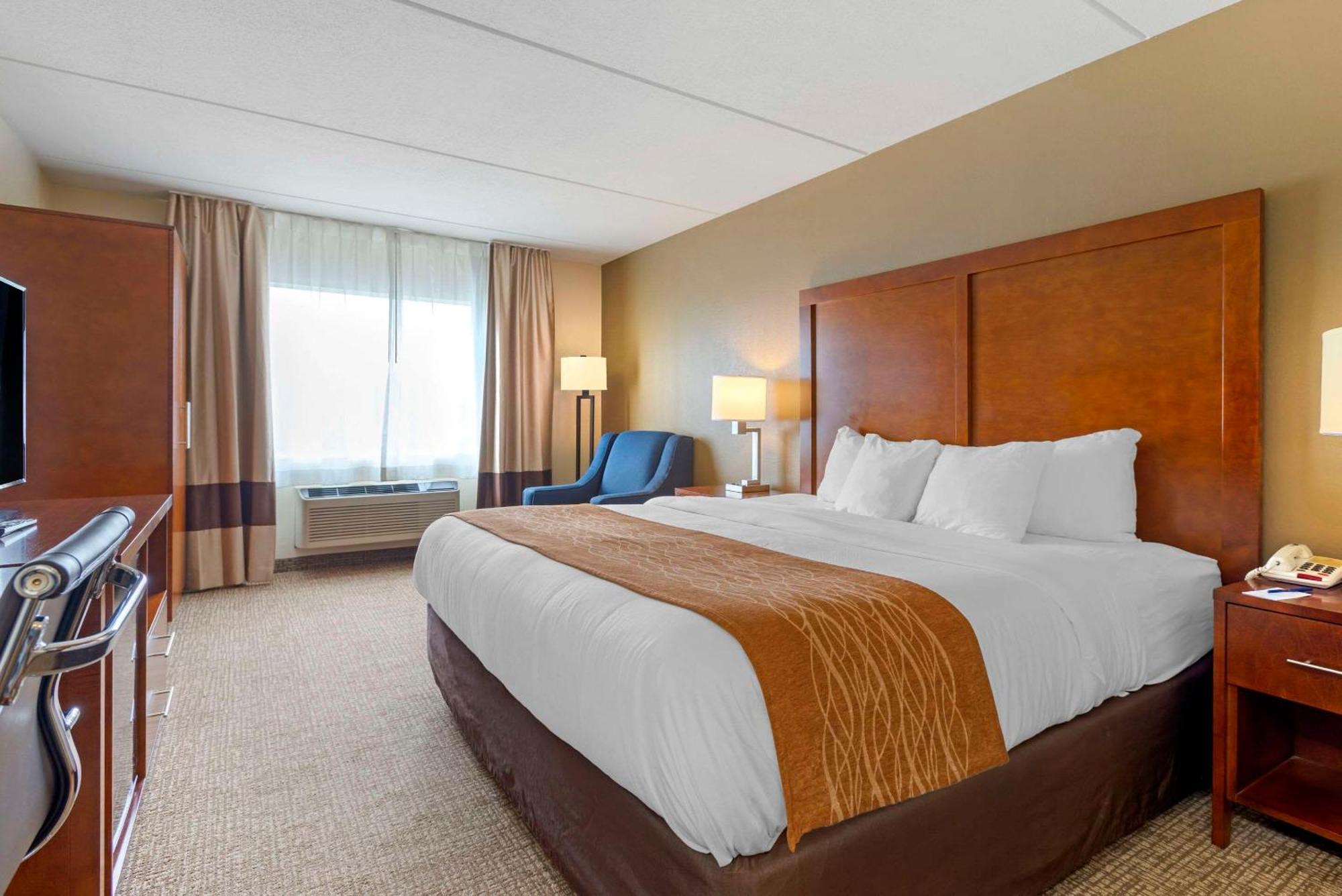Comfort Inn & Suites Wilkes Barre - Arena Ngoại thất bức ảnh